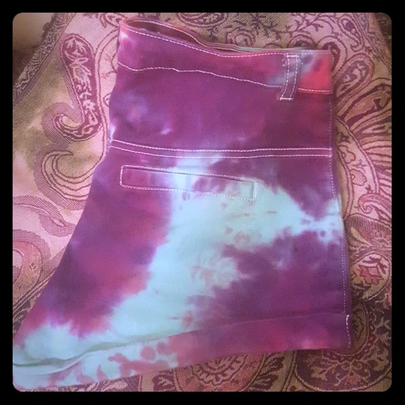 Rue21 Pants - SUMMER FLASH SALE  POLY TIE DYE STRECH SHORTS